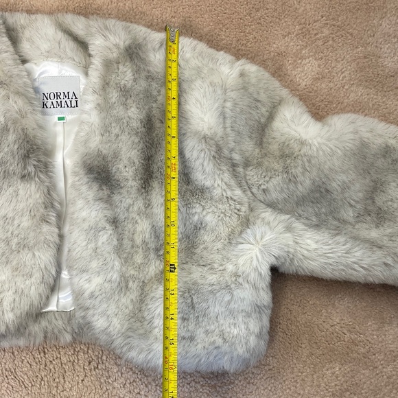 Y2K NORMA KAMALI Elegant Faux Fur Women's Crop Jacket - Picture 9 of 10